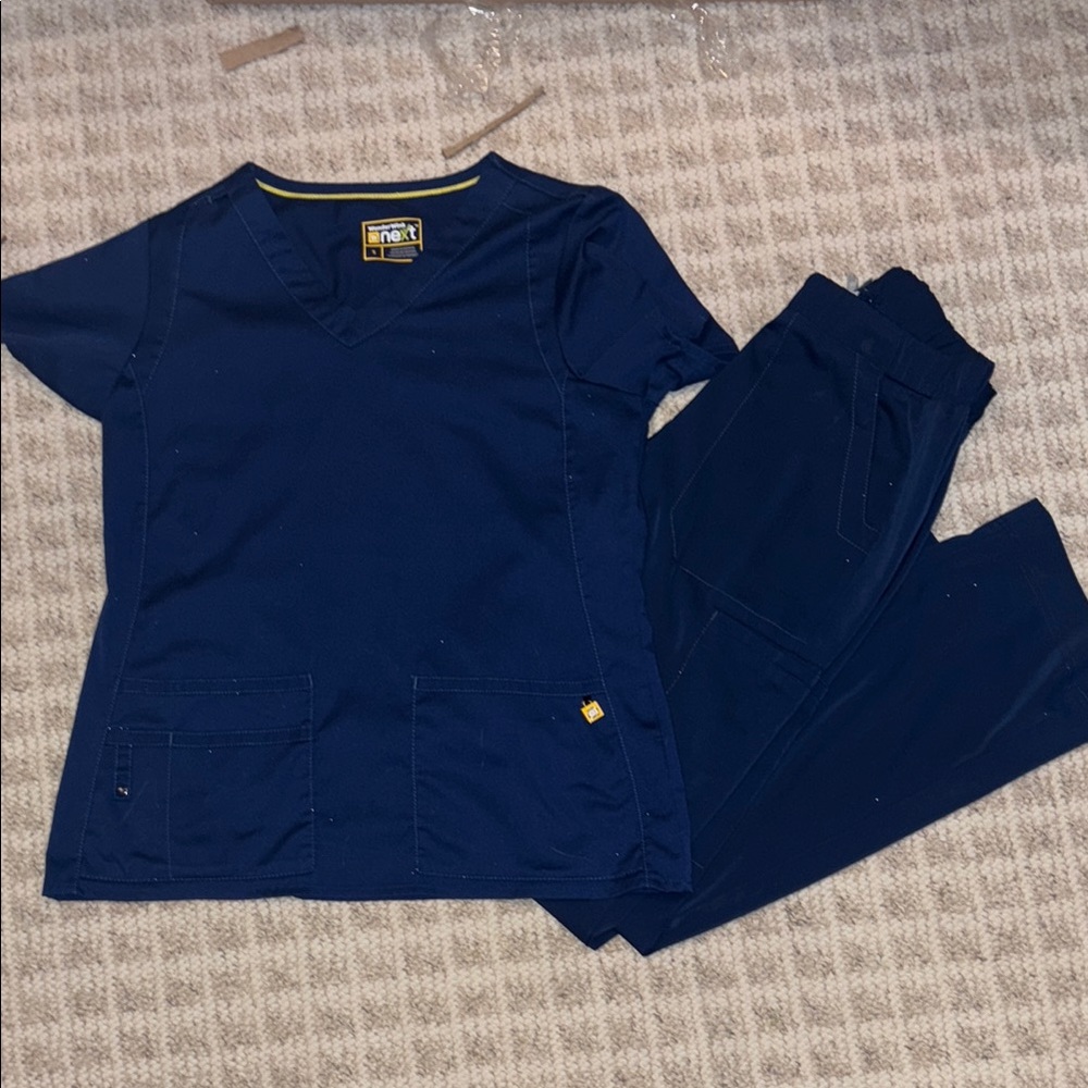 WonderWink Next Dark Blue Scrub Set